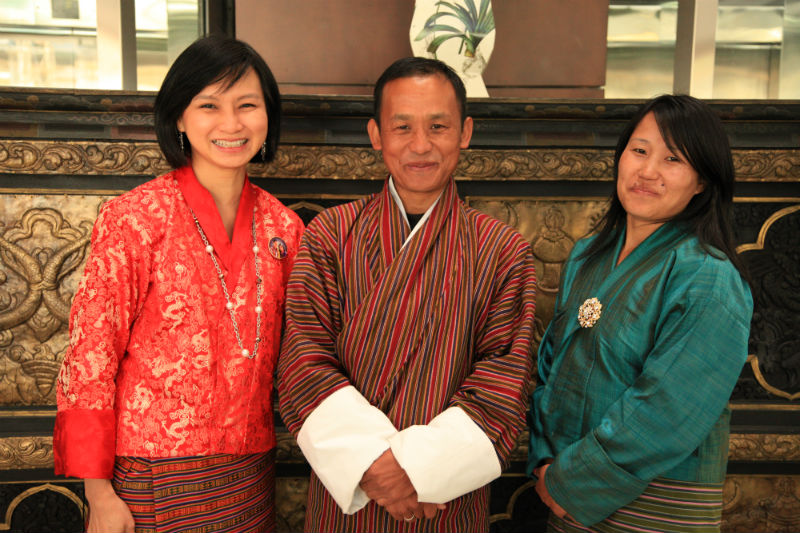 Quin、Dorji（中）及Karma（右）的合照