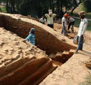在孟加拉的另一項挖掘工作（圖milkmiracle.net）